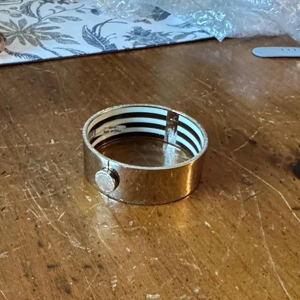 Henri Bendel Shiny Silver Wristband